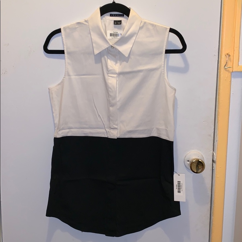 New with tags: Black & White Theory top